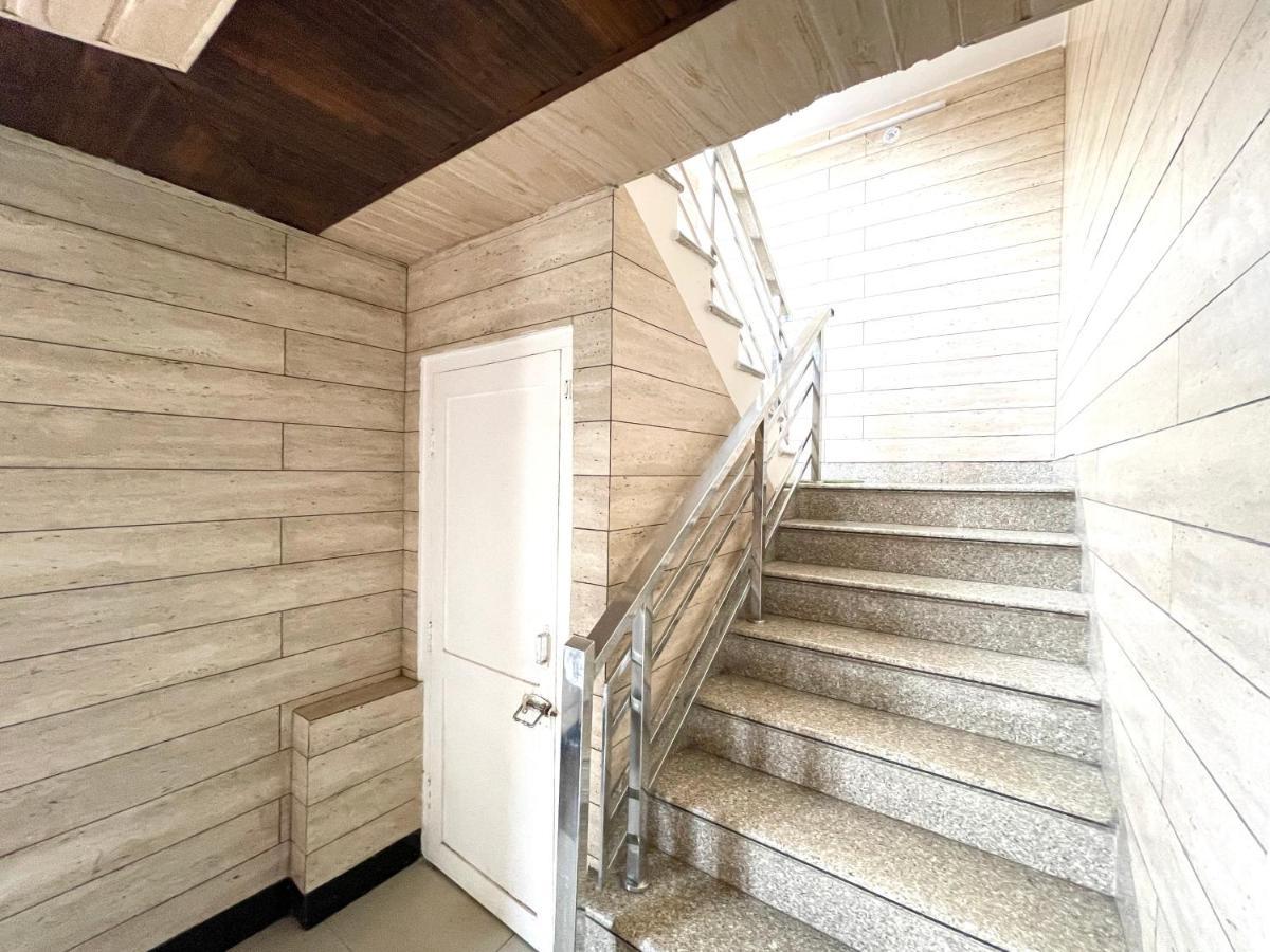 ! Mall Road-prime-location In-front-of-naini-lake Hygiene-and-spacious-room Nainital