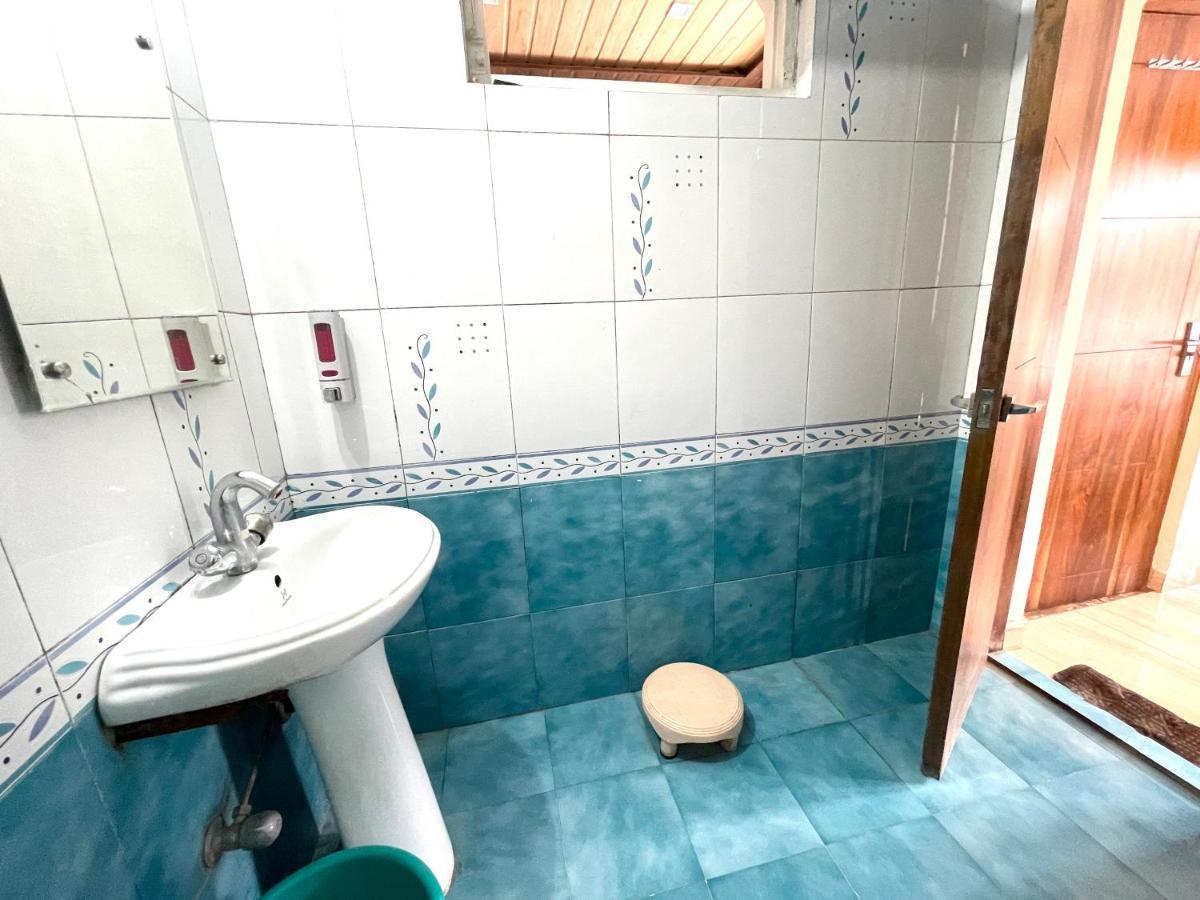 ! Mall Road-prime-location In-front-of-naini-lake Hygiene-and-spacious-room 3* Nainital