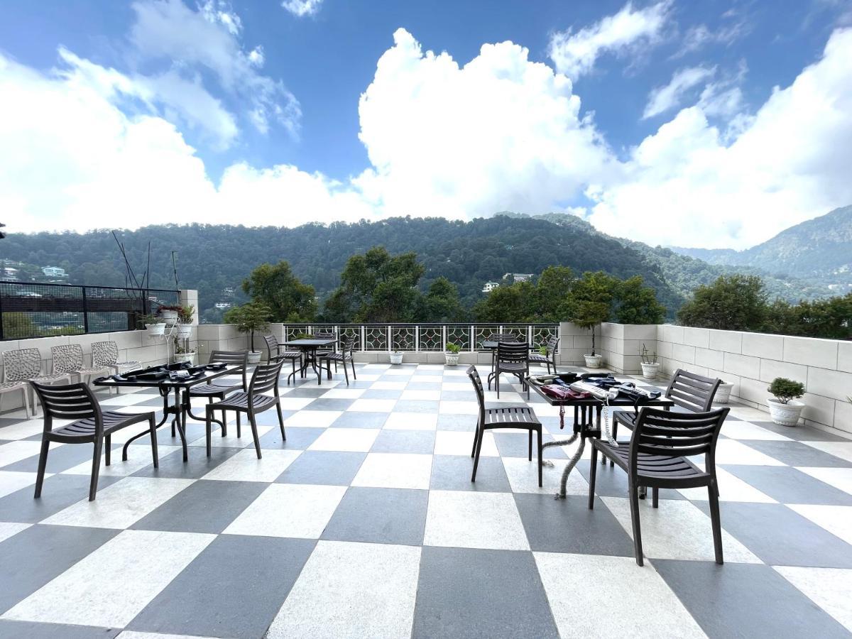 ! Mall Road-prime-location In-front-of-naini-lake Hygiene-and-spacious-room 3* Nainital