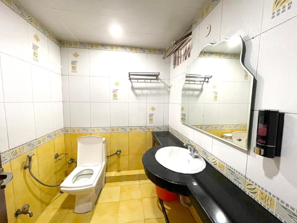 ! Mall Road-prime-location In-front-of-naini-lake Hygiene-and-spacious-room Hotel